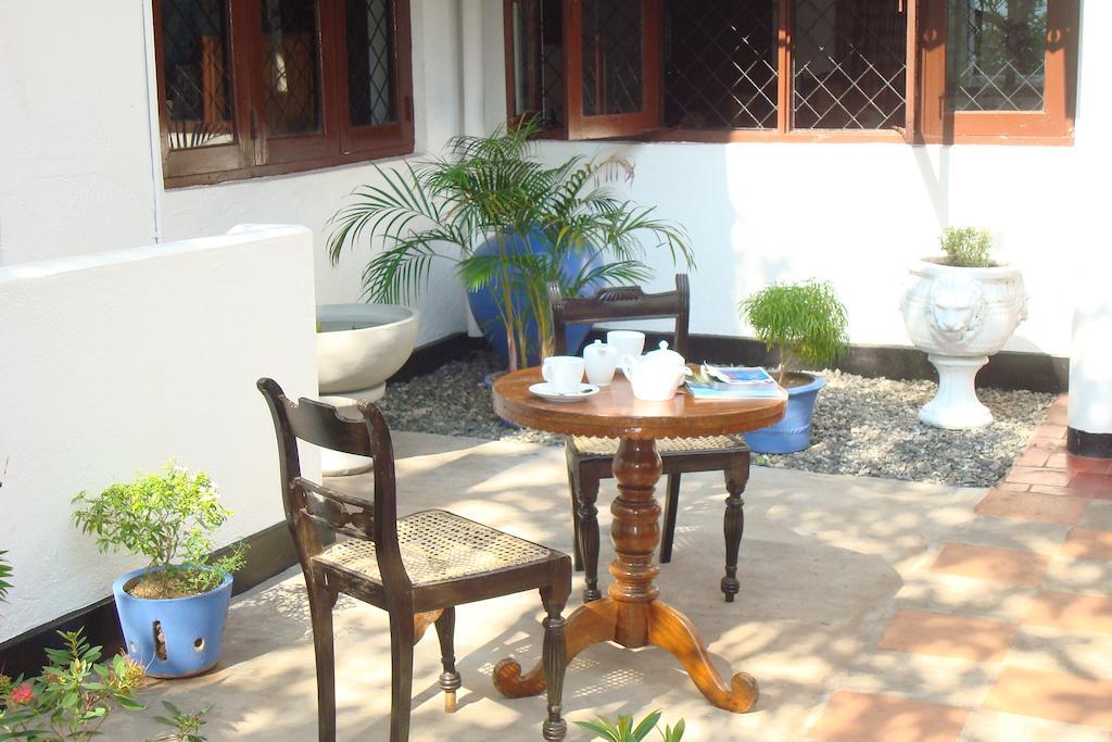 Blue Seas Guest House Dehiwala-Mount Lavinia Luaran gambar