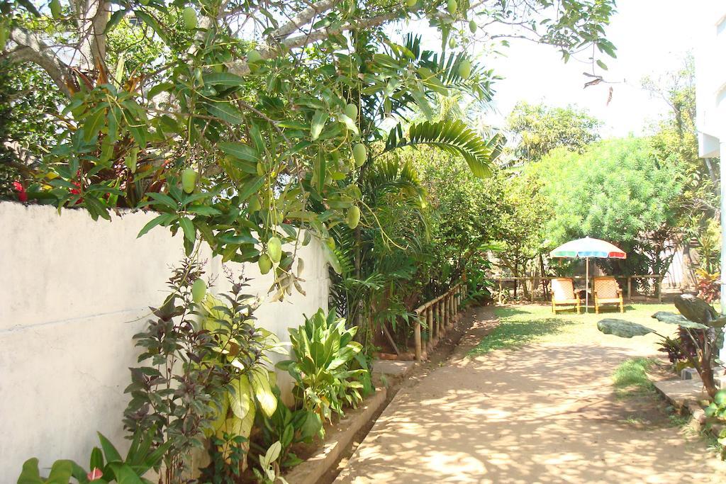 Blue Seas Guest House Dehiwala-Mount Lavinia Luaran gambar