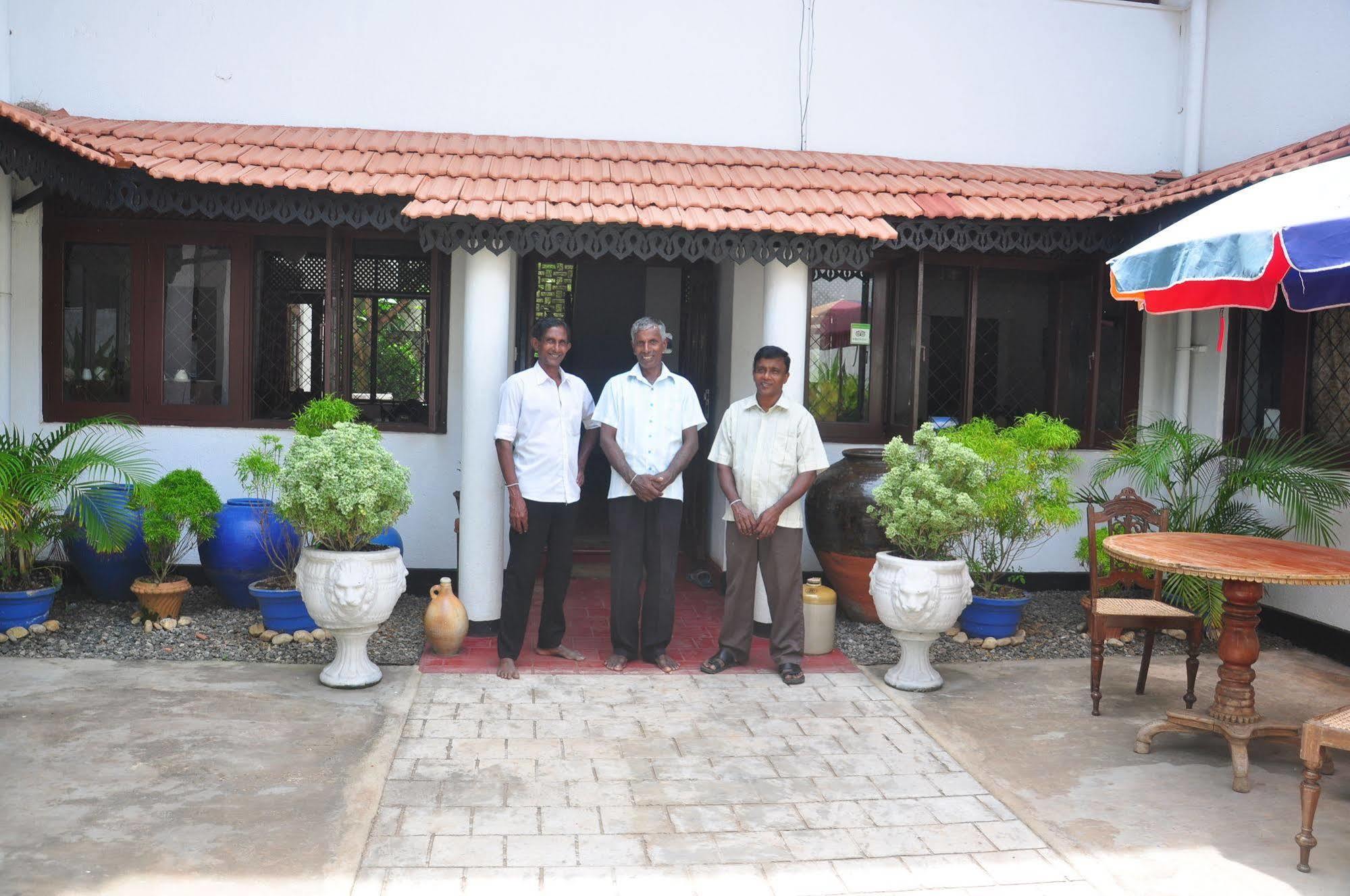 Blue Seas Guest House Dehiwala-Mount Lavinia Luaran gambar